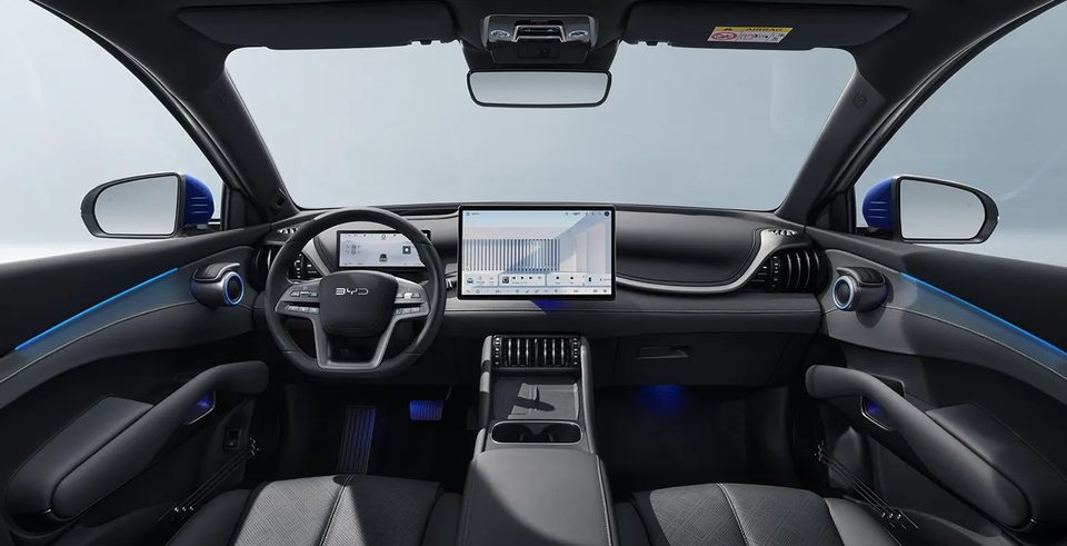 BYD ATTO 3 EVO — foto 5