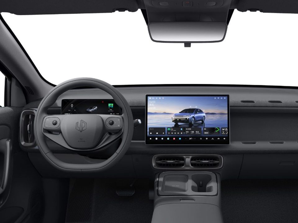 Leapmotor B05 — foto 8