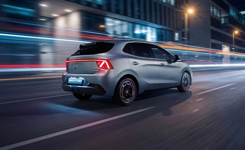 MG MG4 Urban — foto 16