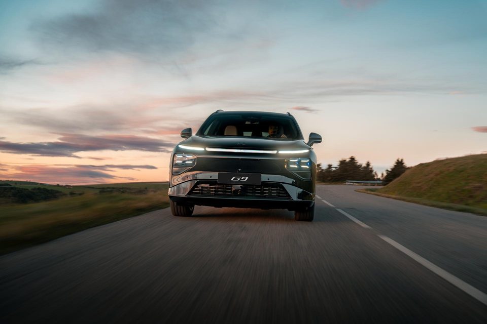 XPeng G9 — foto 2