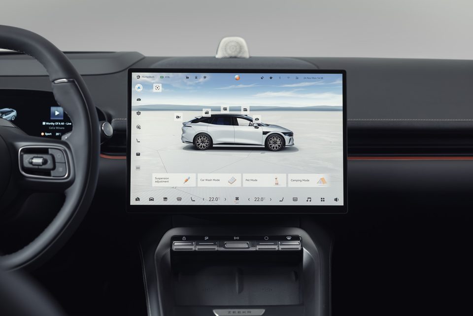 Zeekr 7GT — foto 10